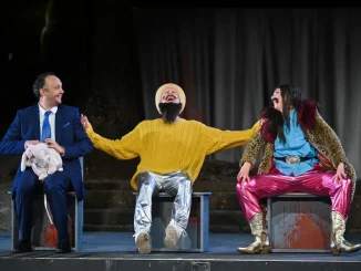 Szene aus ACHTSAM MORDEN bei den Luisenburg-Festspielen